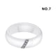 thumbnail image 4 of Anillo de circón de cristal Sonducket superficie lisa Blanco Negro cerámica Estilo simple, 4 of 6
