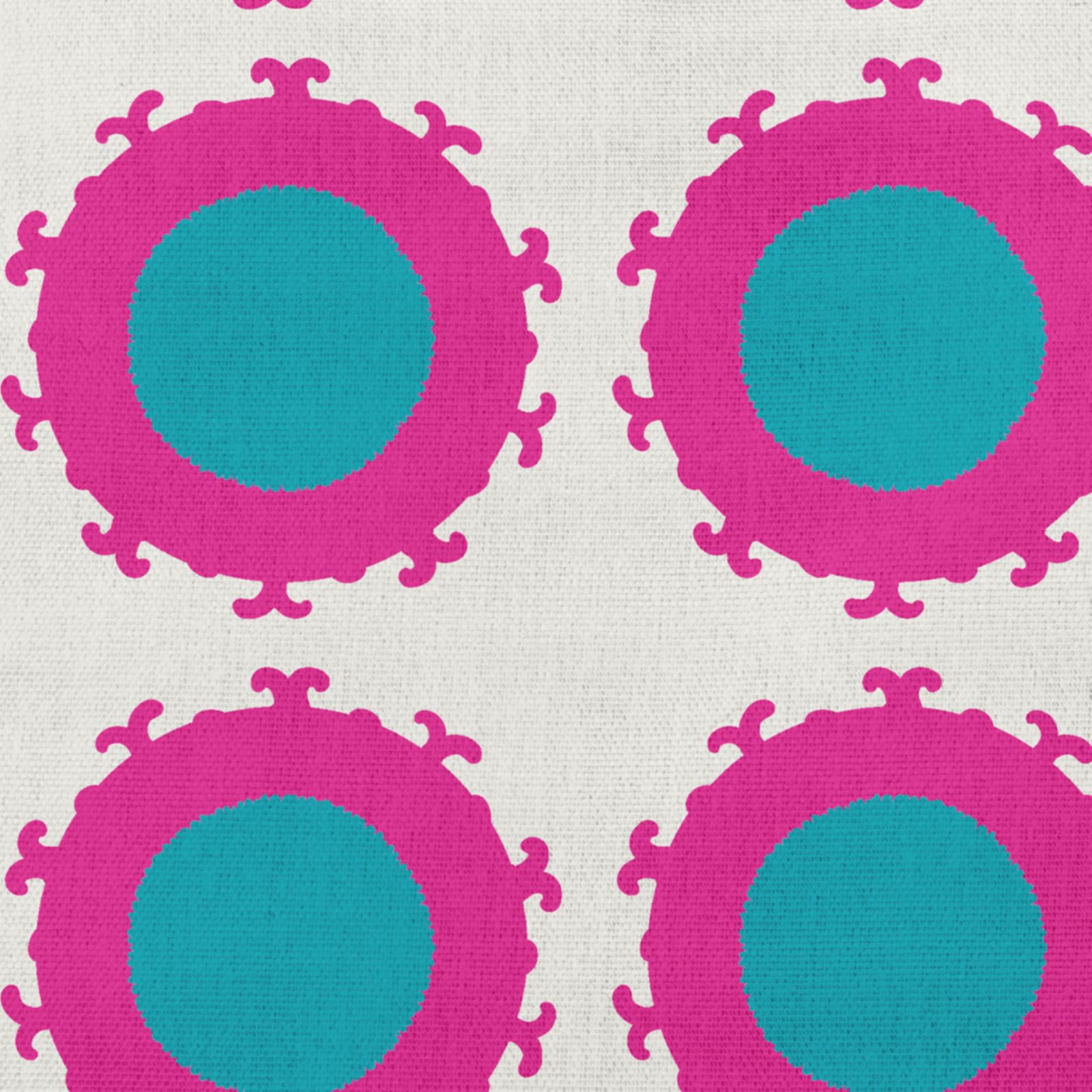 E by Design Pan Bubbles Indoor/Outdoor Throw Pillow
