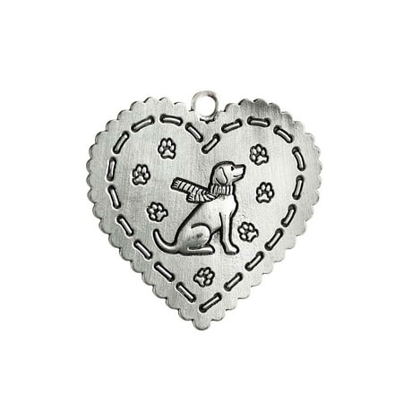 

Decorative Metal Pendants On The Christmas Tree In The Christmas Living Room