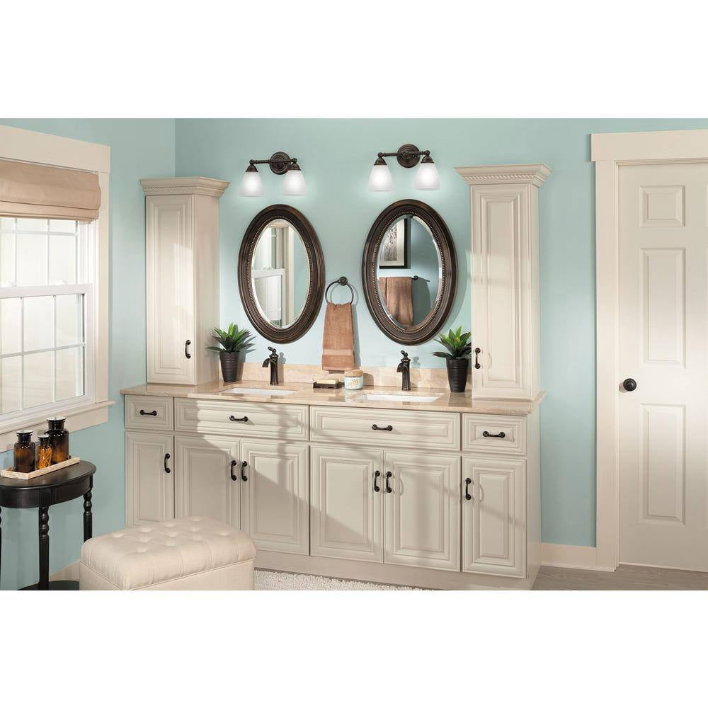 Moen 6600ORB Rubbed Bronze one-handle bathroom faucet