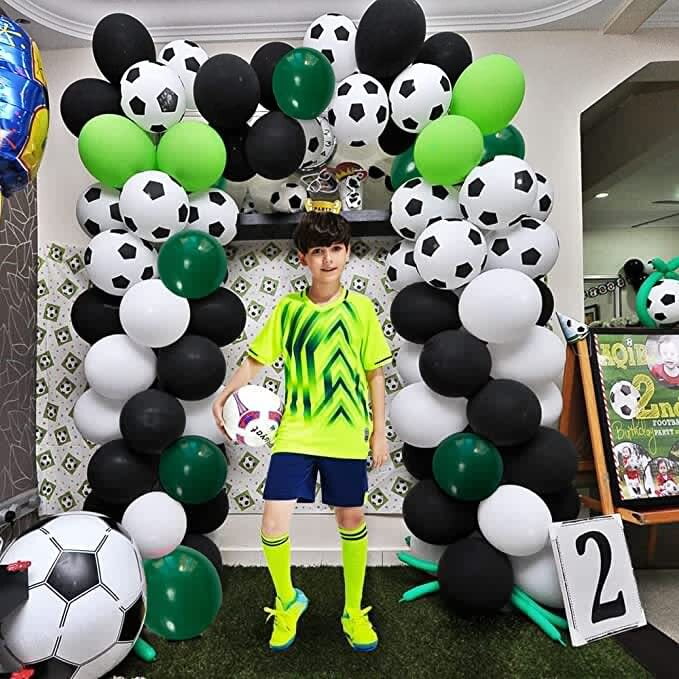Paper Streamer Football Party Backdrop, Black and Green Backdrop, Boys  Birthday Party, Soccer Trophy Curtain, Footballer Party Decorations 