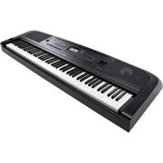 Yamaha DGX-670 88-Key Portable Grand Piano with Stand Black