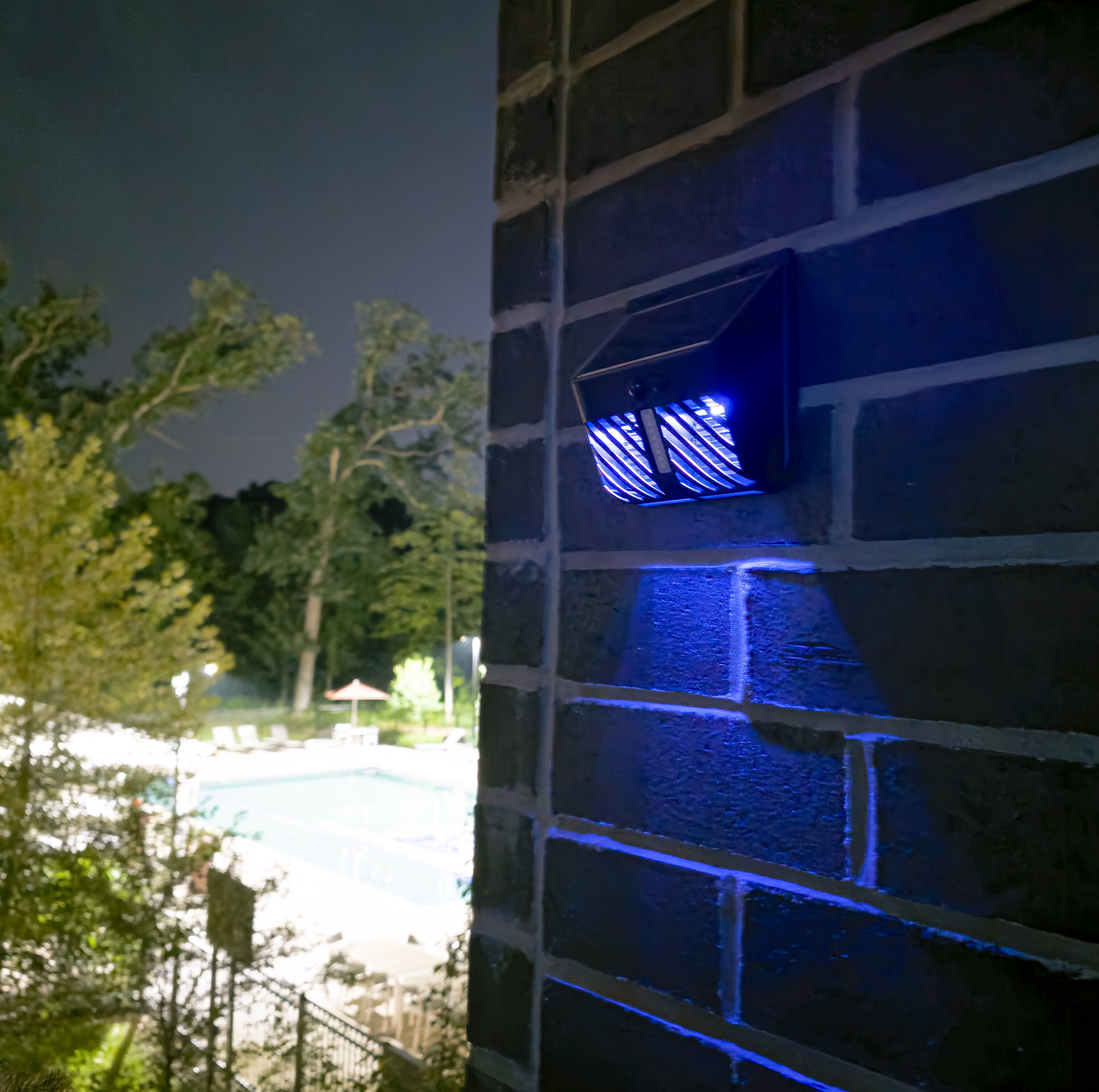 Solar Bug Mosquito Zapper UV Insect Killer w/ Motion Sensor LED Light, Waterproof Insect Pest Control for Garden, Yard, Patio, Camping - Portable, Rechargeable, Eco-Friendly Solar-Powered - 2PC