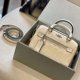 thumbnail image 1 of Coach Mini Bonston Almohada Bolso De Mujer Cuero Bandolera Hombro Gao Jiahui unisex, 1 of 2