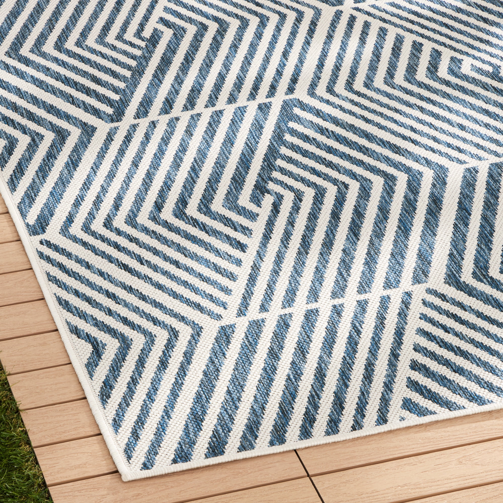 NICOLE MILLER NEW YORK Patio Country Ombre Geo Indoor Outdoor Area Rug, UV Fade Resistant, Low Pile, Navy Blue/Cream, 6'6"x9'2"