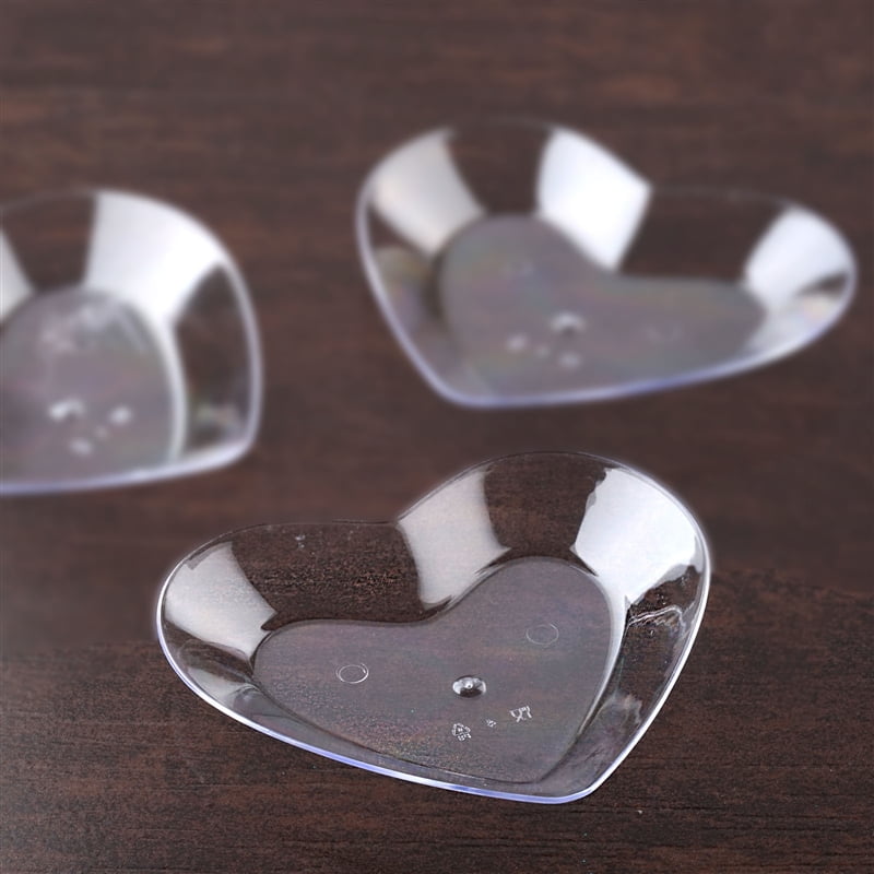 heart shaped disposable plates