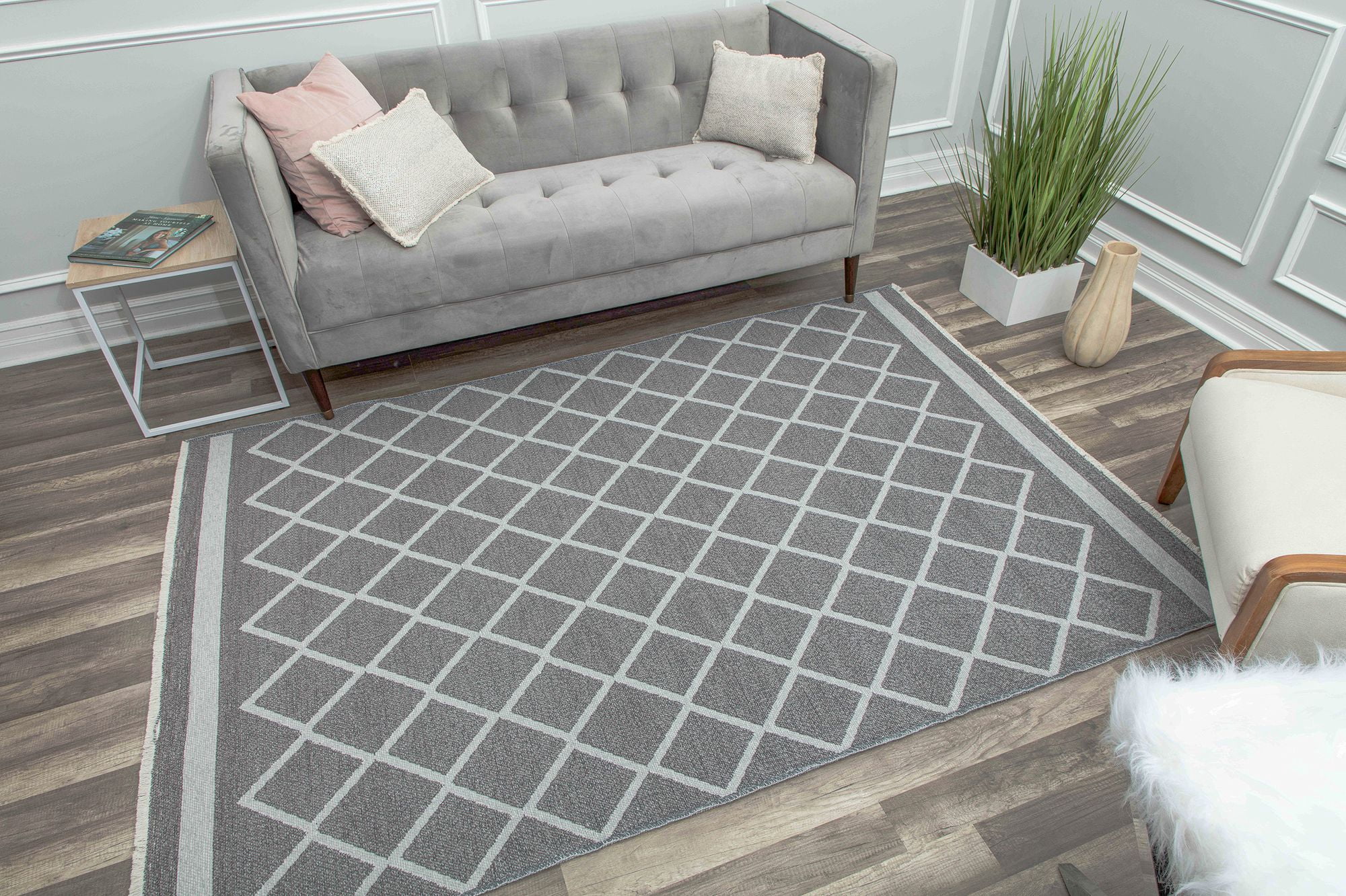 Harley HD10B Imperial Platinum Silver Transitional Vintage Gray Area Rug, 2'6" x 8'