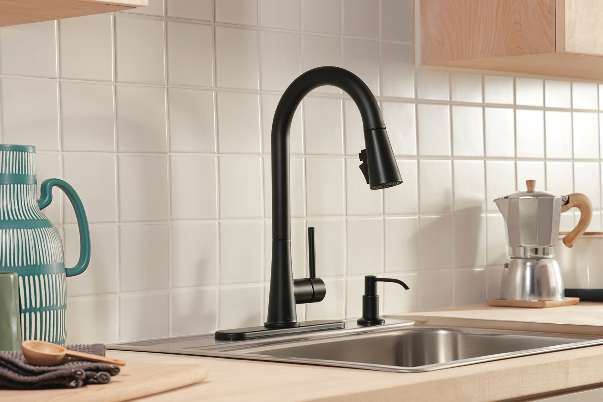 Peerless Single-Handle Pull-Down Kitchen Faucet