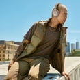 thumbnail image 4 of Auriculares inalámbricos Bose QuietComfort con cancelación de ruido y micrófono, 4 of 9