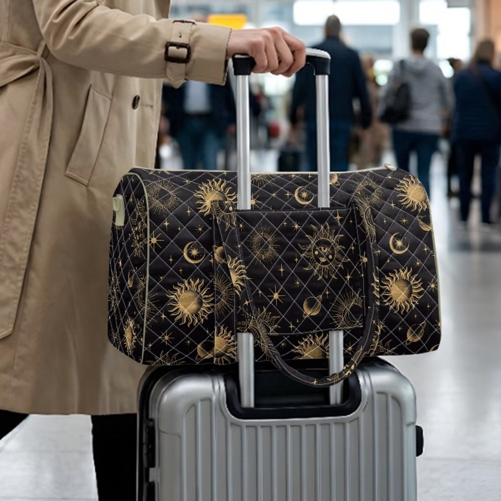 Garronmavis Black Gold Sun Moon Print Large Quilted Duffle Bag for Women, Weekender Travel Bag Carry On Overnight Bag, Cute Gym Dance Tote with Zipper Pockets