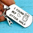 thumbnail image 2 of Llavero divertido I Found My Otter, llavero de media pareja, regalo de compromiso, regalo de boda para novio y novia, 2 of 4
