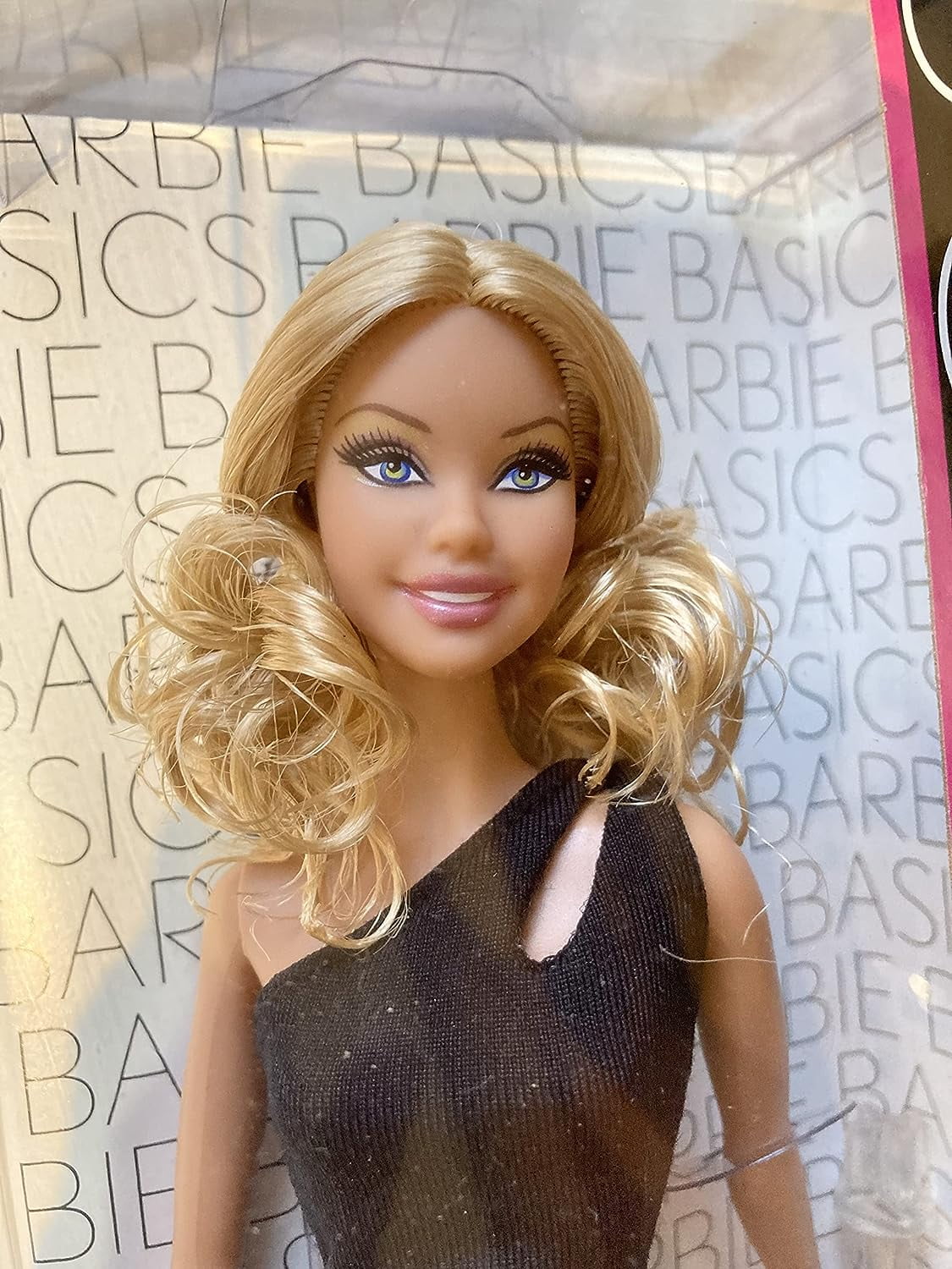 Barbie Collector Basics Model #006