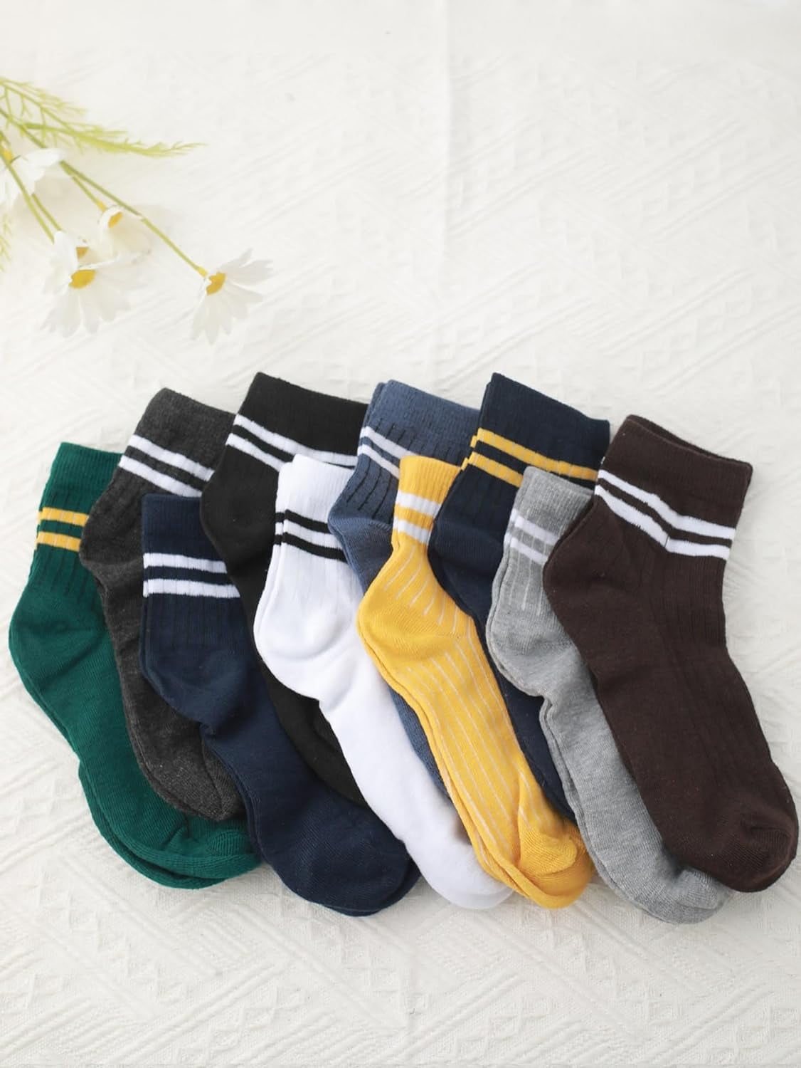 CoCozhu Women's 10 Pairs Vintage Striped Ankle Socks Athletic Sport Casual Crew Socks