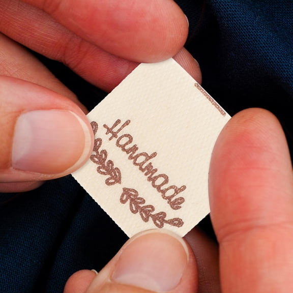 LOLIPPYY 100Pcs Sewing Labels Handmade Tags for Crochet and Knitting Projects