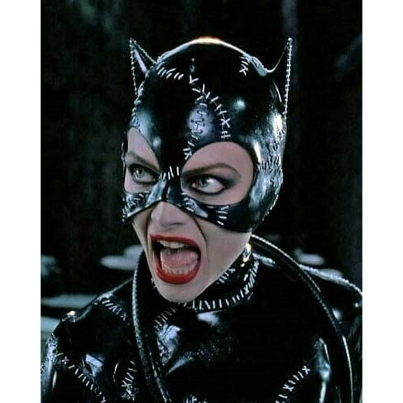 Michelle Pfeiffer as Catwoman doing growl 16x20 inch poster