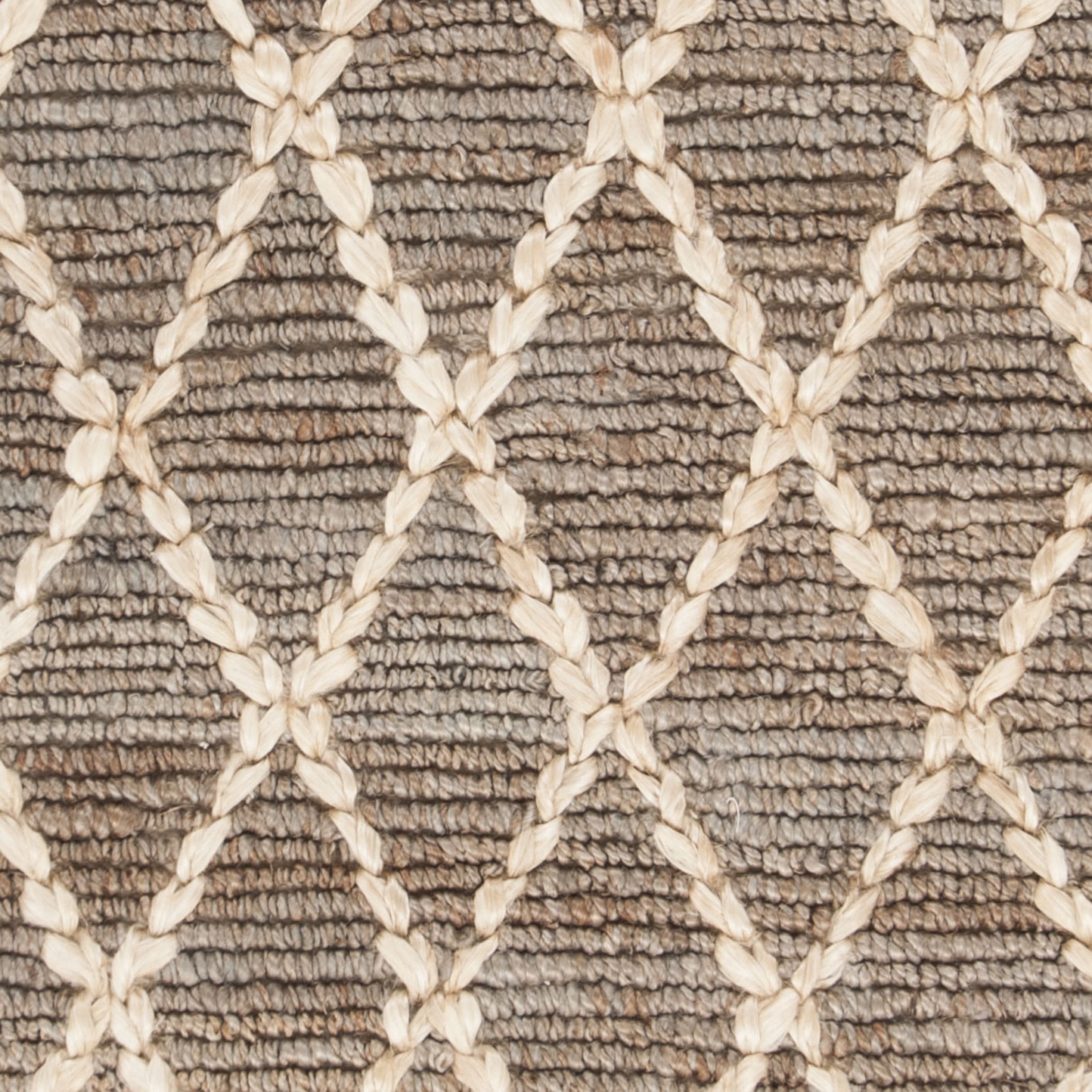 SAFAVIEH Natural Fiber Ingram Geometric Area Rug, Natural/Grey, 6' x 6' Square
