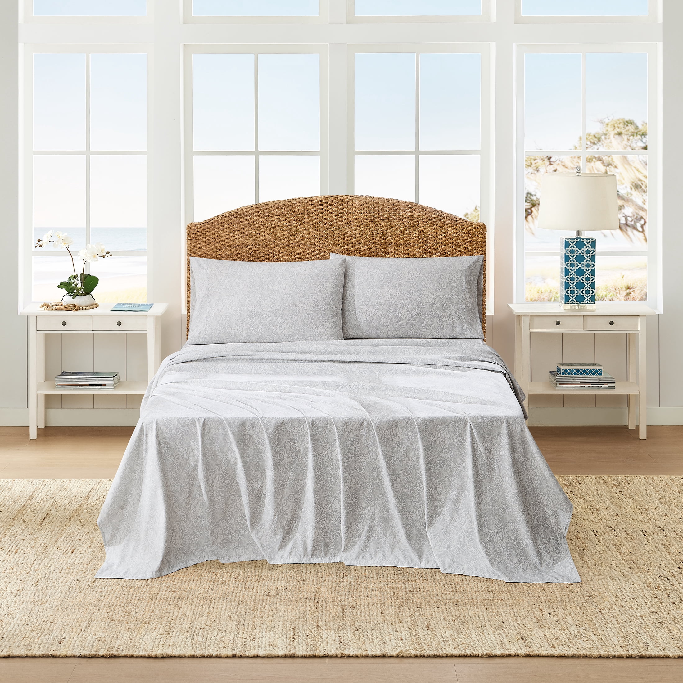 Coastal Living 4-Piece Grey Print Soft Brushed Microfiber Luxury Cooling Sheet Set, Queen
