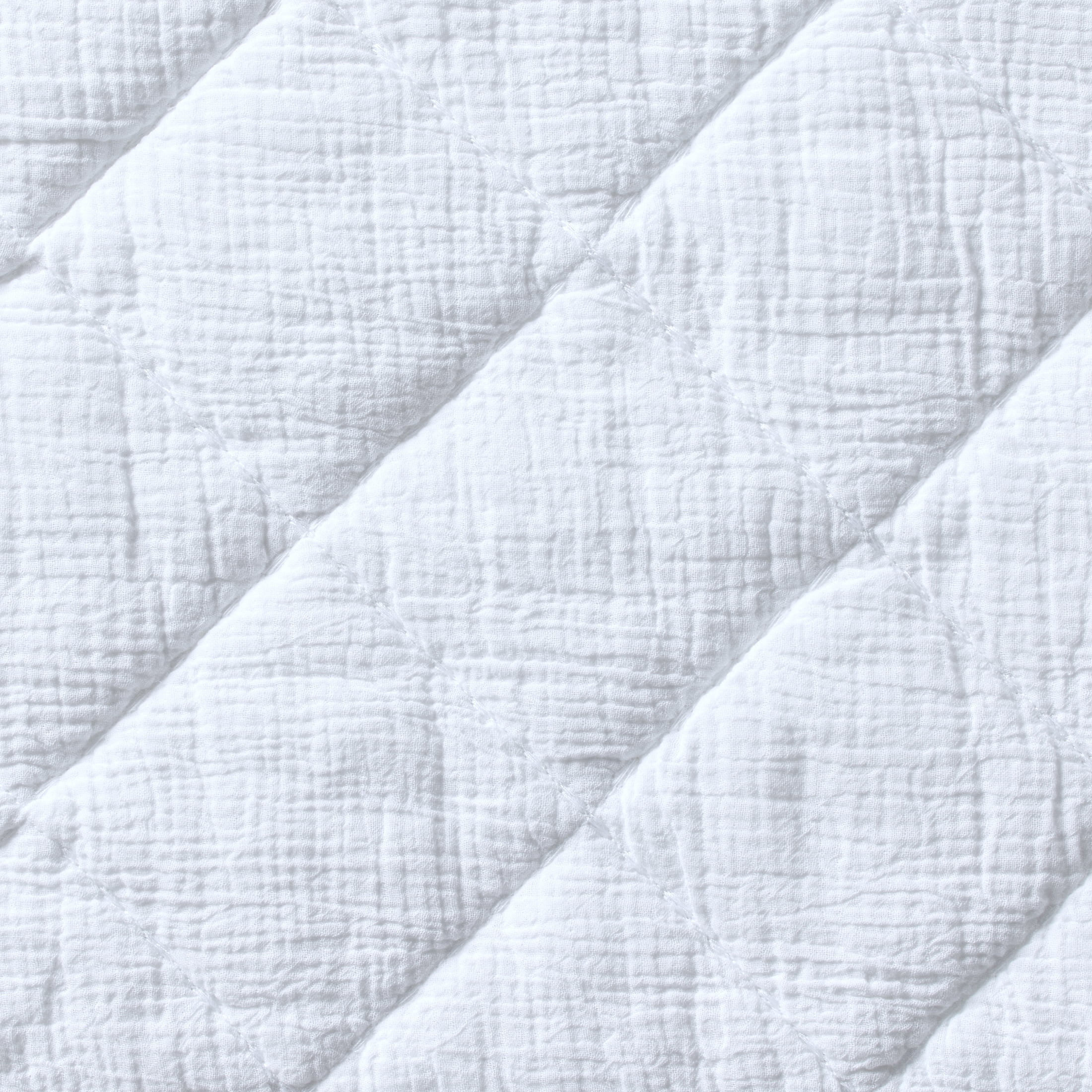 Better Homes & Gardens Diamond Gauze Quilt, White, Full/Queen