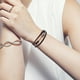 thumbnail image 5 of Pulsera de punto de cuero sintético estilo punk, diseño de guitarra, multicapa, color negro, 1 unidad, 5 of 8