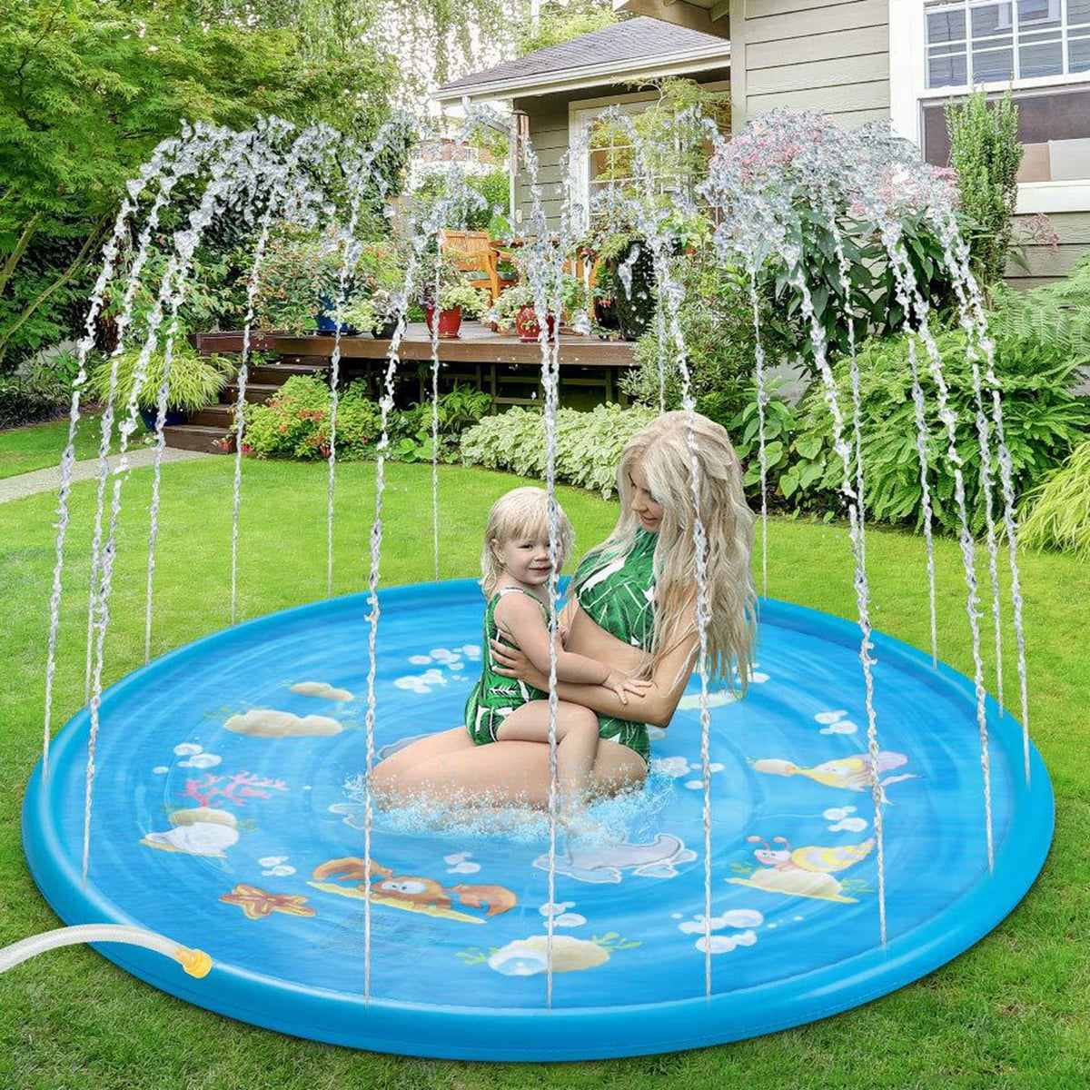 inflatable pool with sprinkler