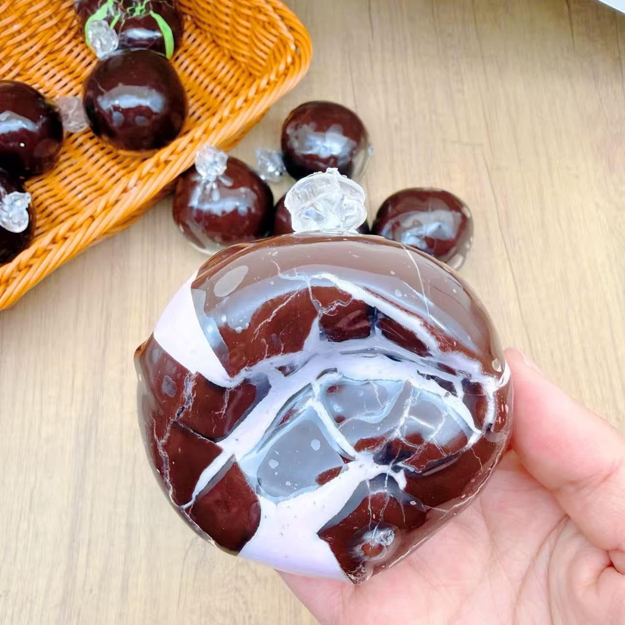 Wax Cracking Squishy Kit - Shapeable Wax Squishies for Asmr, Chocolate Cracking Wax Ball Squishy, 100% Odorless, Non-Sticky, Improving Focus, Easing Tension During Study, Work, Or Relaxation