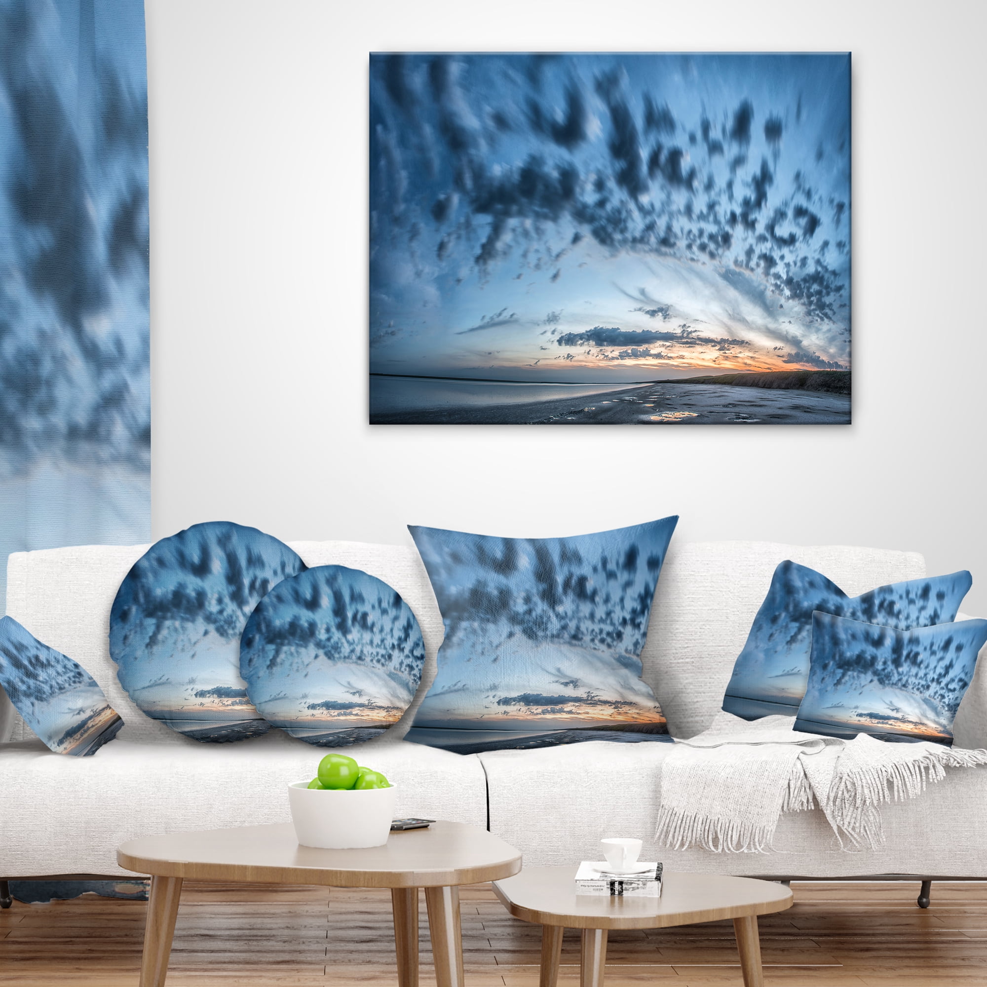 Designart Manych Rissua Lake Panorama - Landscape Printed Throw Pillow - 16x16
