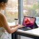 thumbnail image 5 of Funda de PU Ultradelgada con Teclado y Mouse Retroiluminados de 7 Colores, Negra para Lenovo Tab P12 Pro 12.7" 2025, 5 of 7