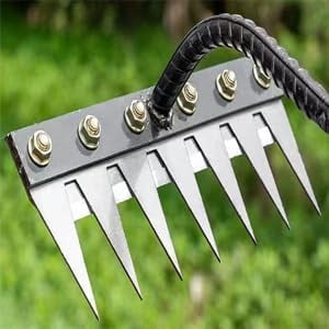 Carbon Steel Garden Hand Rake, 8 Teeth Hand Weed Puller Tool for Gardening and Weeding, Heavy-Duty Garden Weed Puller Tool for Lawn Yard Gardens Farm