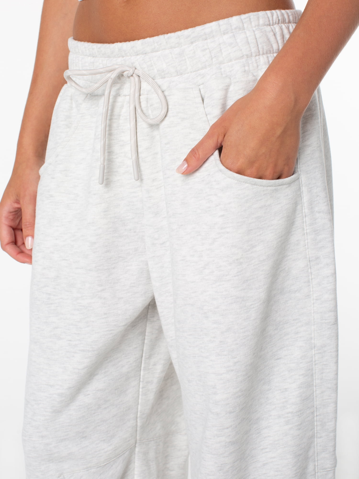 Celebrity Pink Women's and Women's Plus Fleece Barrel Sweatpant, Sizes XS-4X