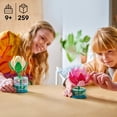 thumbnail image 3 of LEGO Botanicals Les Nénuphars, Ensemble de Fleurs 11511, 3 of 8