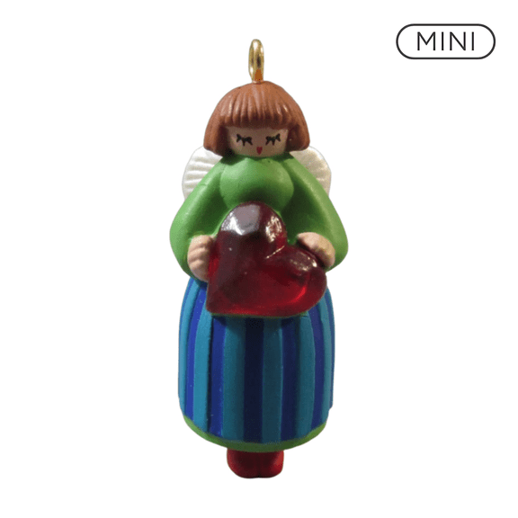 1999 Love to Share (Angel) Hallmark Keepsake Christmas Tree Ornaments QXM4557