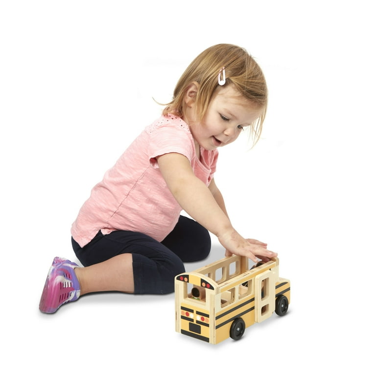 Melissa & Doug School Bus Wooden Play Set With 7 Play Figures