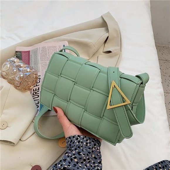 Merkaren Crossbody Bags for Women |PU Leather Quilted Handbag Cross Body Purses for Women's | Purse with Adjustable Strap