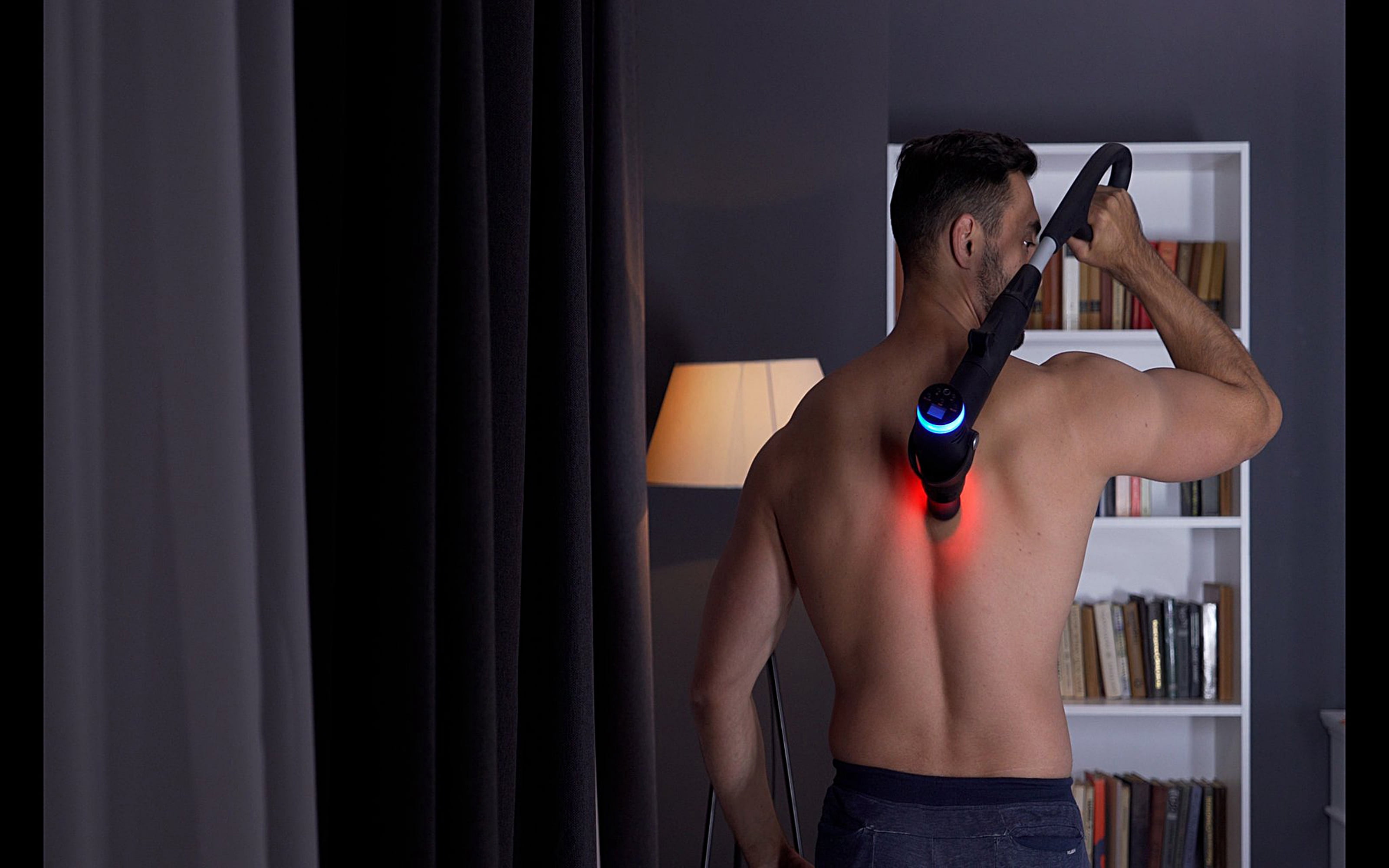 Evertone Thermo Percussion Massage Gun – Hot/Cold Therapy for Pain Relief & Muscle Recovery
