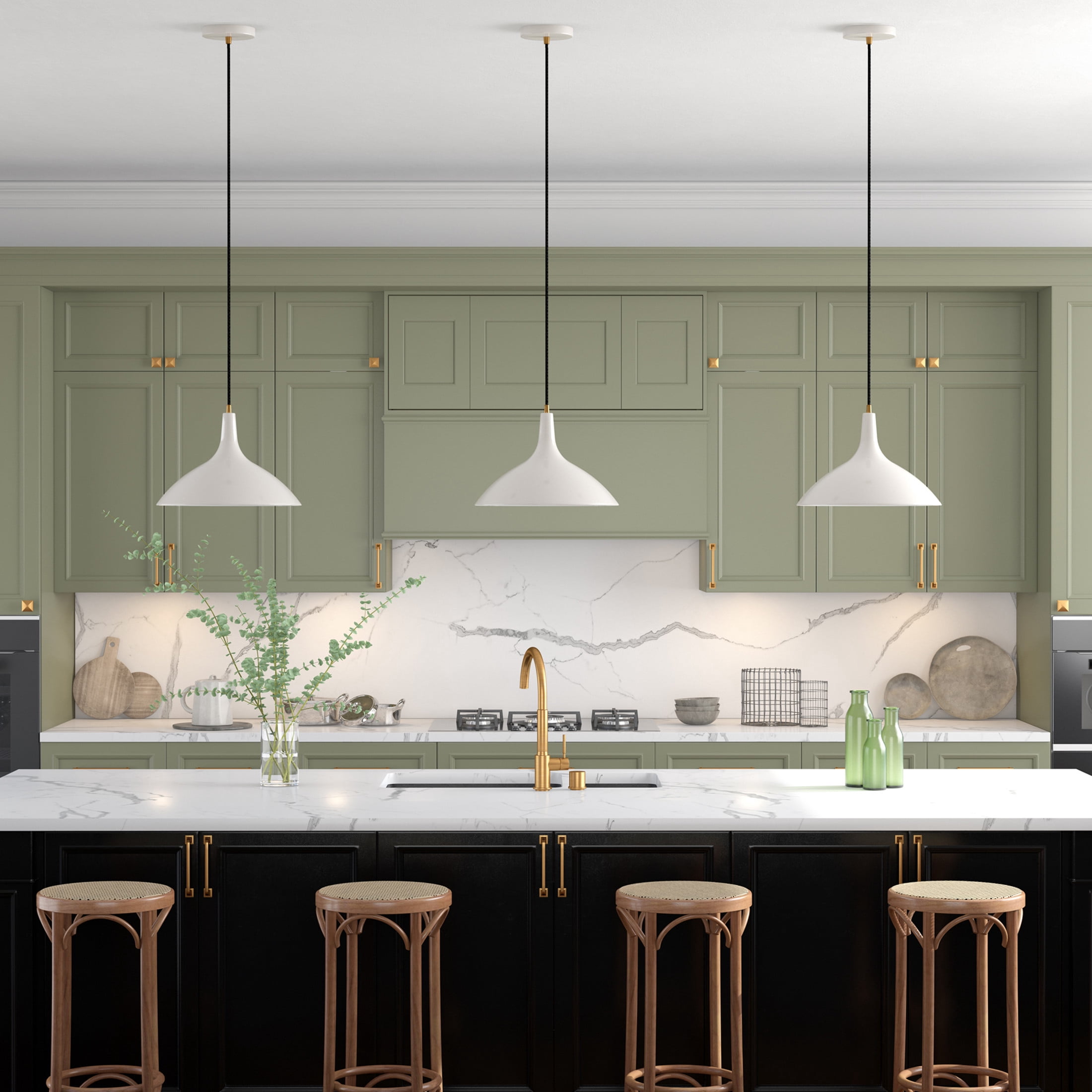 Evelyn&Zoe 14" Pearled White/Brass Metal Pendant