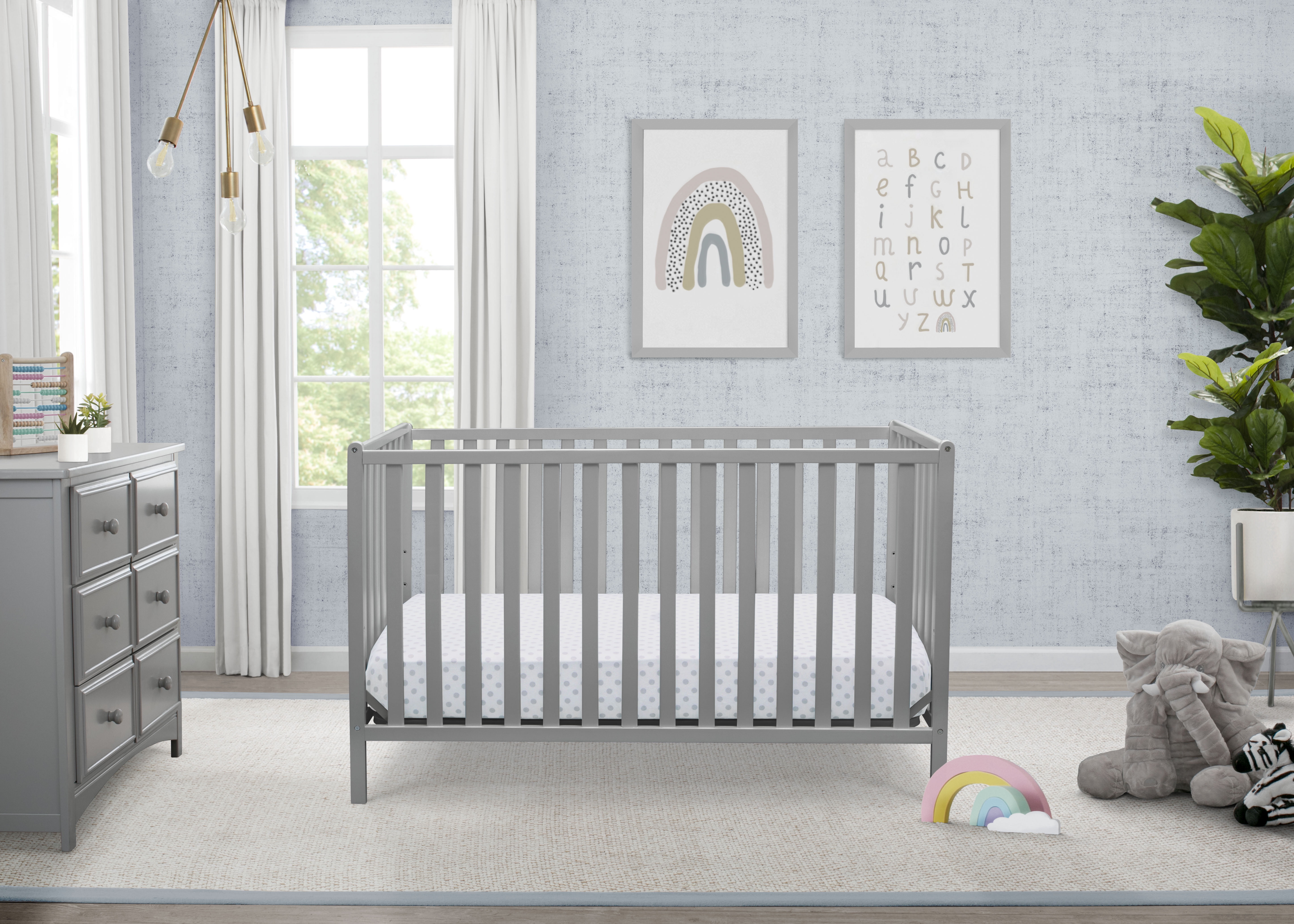 Delta Children Heartland 4-in-1 Convertible Crib, Greenguard Gold Certified, Gray