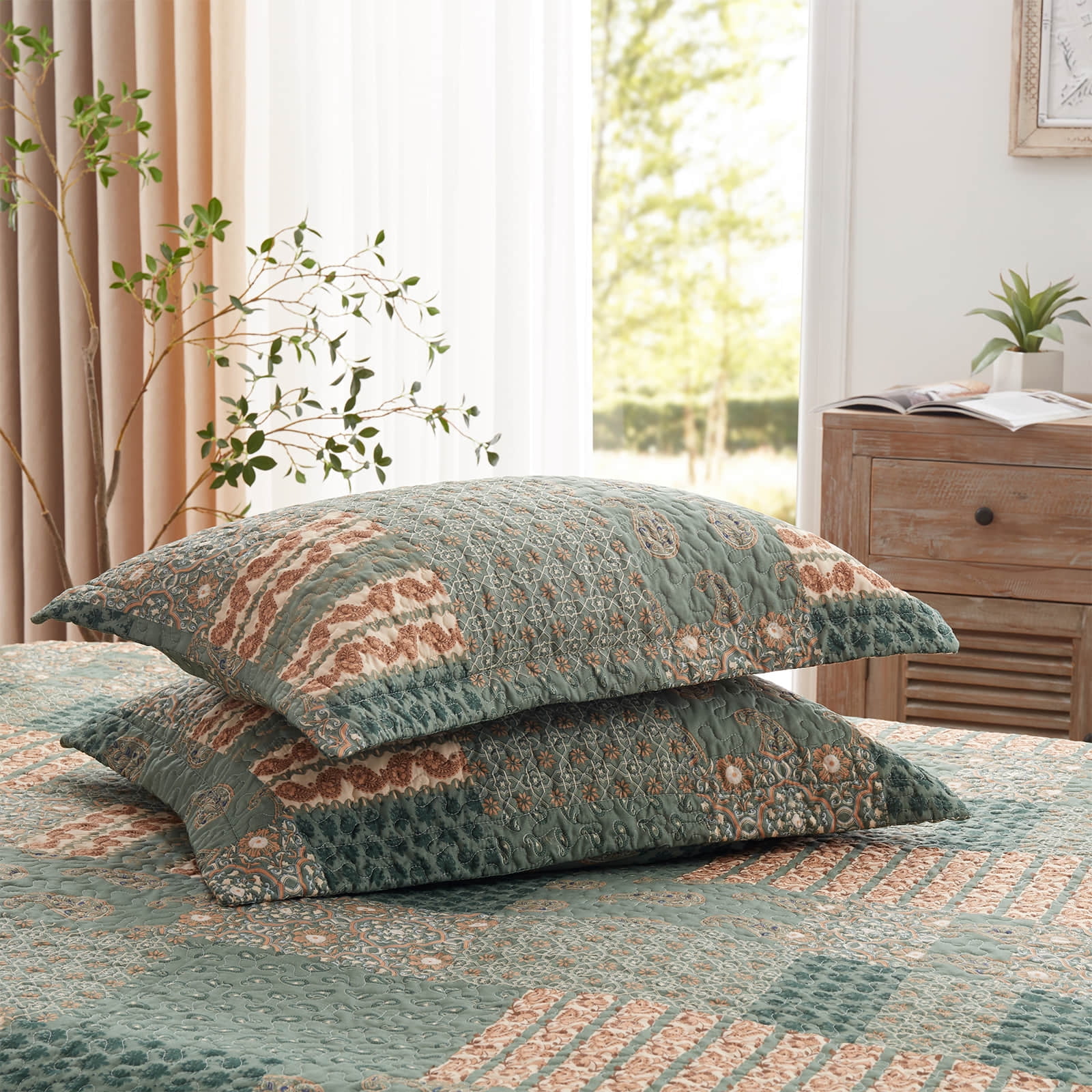 3-Piece Full/Queen Size Quilt Set - Olive Green Paisley Bedspread Coverlet with 2 Pillow Shams, Microfiber