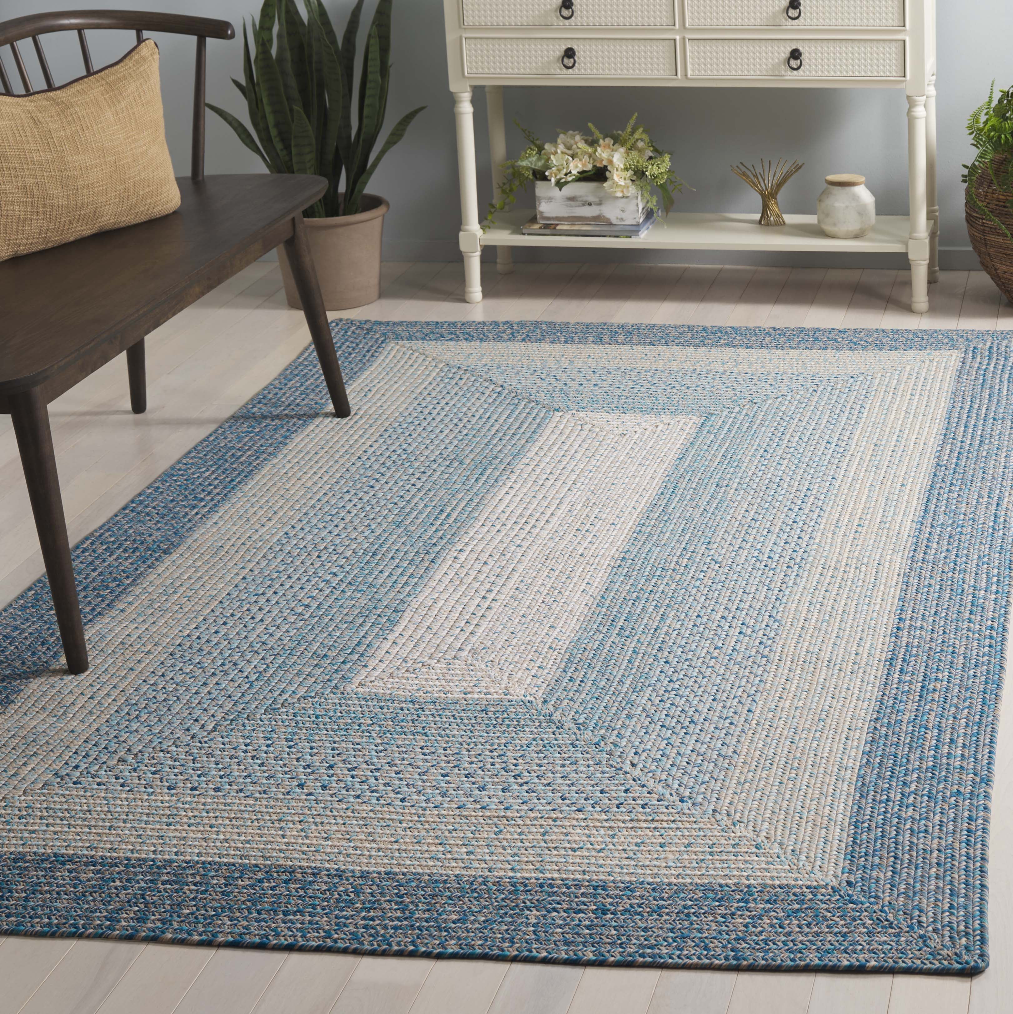 Safavieh Braided 5'-0" x 5'-0" Square Hand Woven Rug in Blue / Aqua