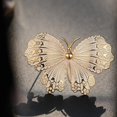 thumbnail image 4 of Broche de mariposa esmaltado de alta gama, 4 of 4