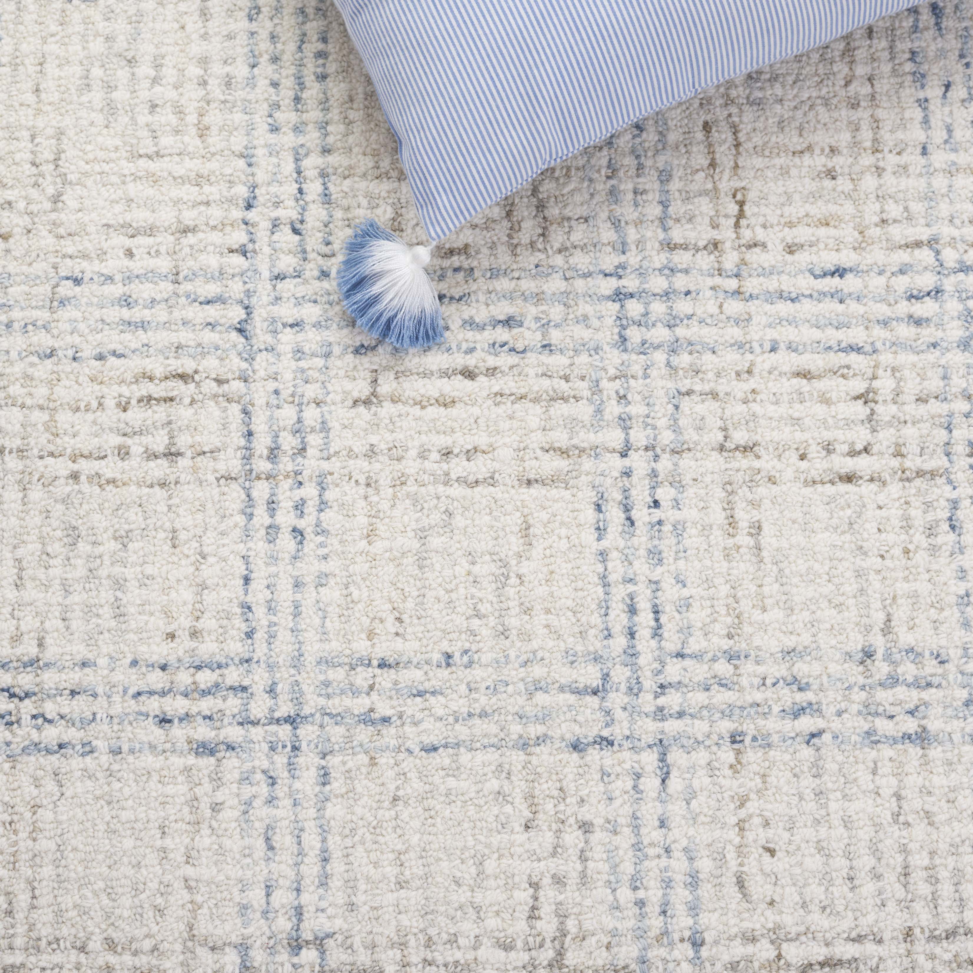 SAFAVIEH Ebony ARABESQUE Bordered Area Rug, Ivory/Blue, 6' x 9'