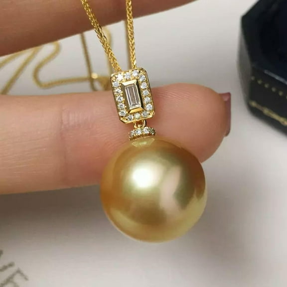 K-KED Gorgeous Huge AAA 11-12mm Natural Round South Sea Golden Pearl Pendant Necklace