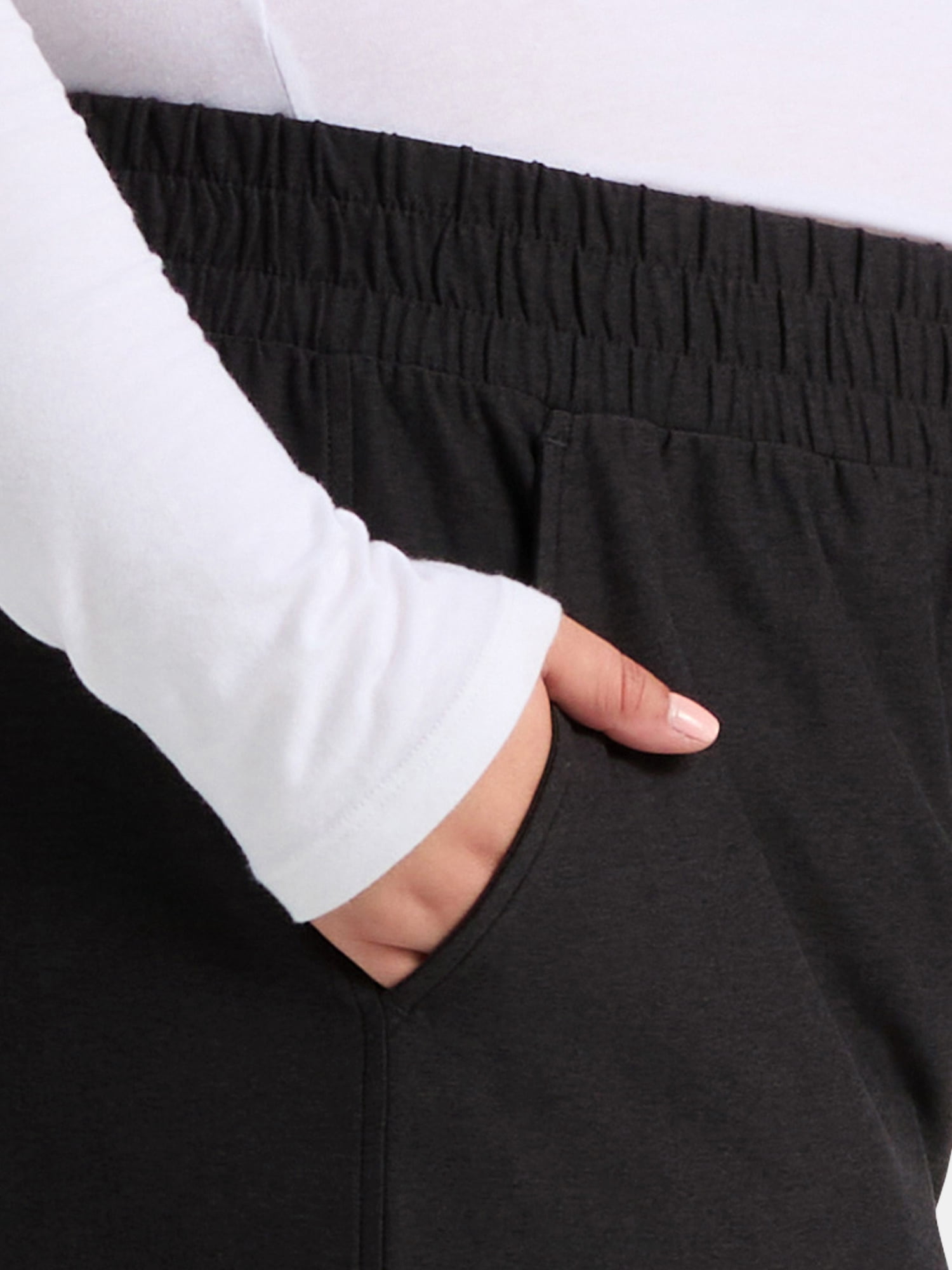 Athletic Works Women's and Women’s Plus ButterCore Soft Performance Gym Shorts, Available in 1, 2 and 5-Pack, Sizes XS-4X