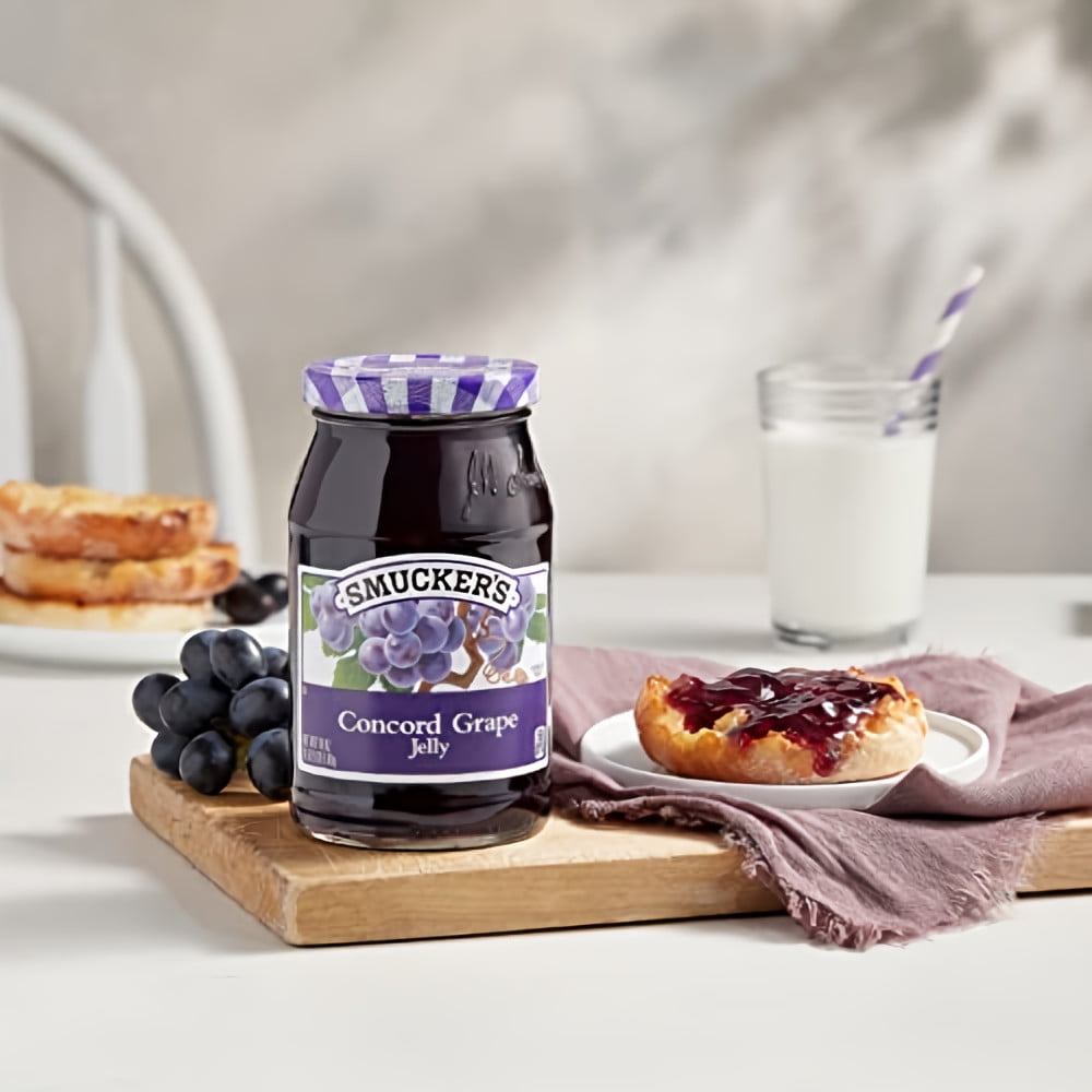 Smucker's Concord Grape Jelly 18 oz. (Pack of 14)