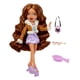 thumbnail image 2 of Muñeca Bratz Goin Out Yasmin con Accesorios de Moda y Chaqueta de Piel Sintética, 2 of 5