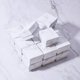 thumbnail image 3 of Paquete de 24 cajas pequeñas cuadradas de cartón kraft para anillos y pendientes, de 1,96 x 1,96 x 1,18 pulgadas, color blanco mármol, ideales para regalo de joyería., 3 of 9