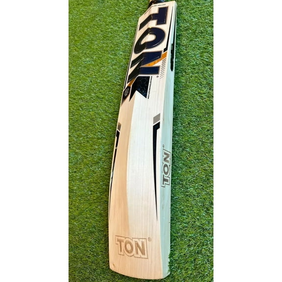 English Willow Cricket Bat - Ready to Play, Lightweight Design (Short Handle) for Superior Performance