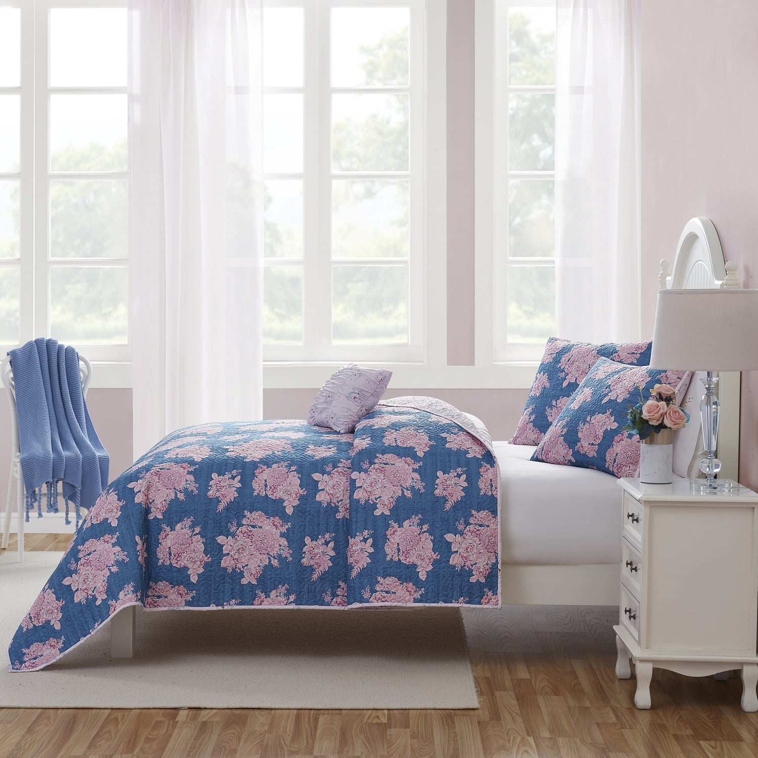 Simply Shabby Chic Manor Floral Quilt Set, Full/Queen (4-Piece)