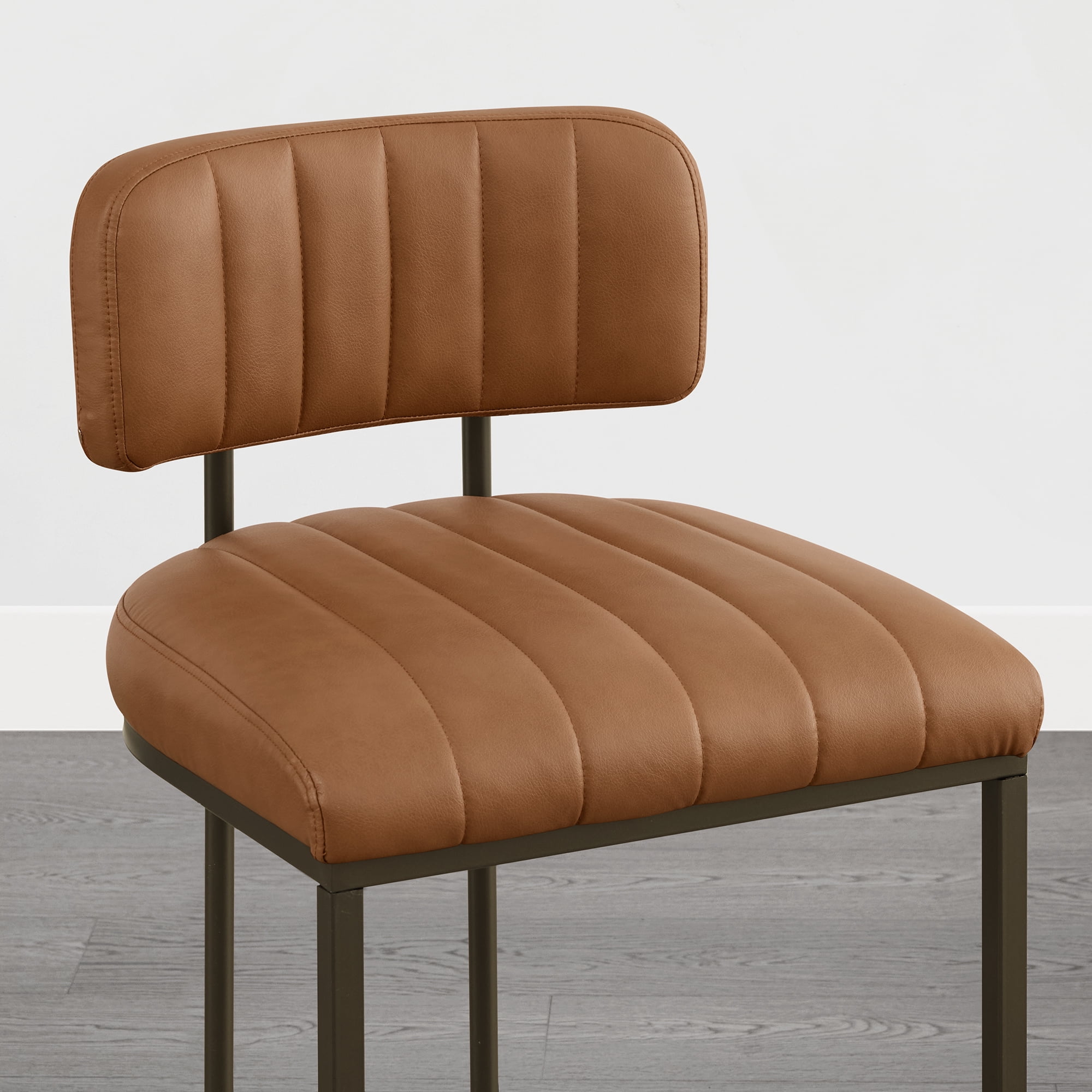 Spruce & Spring 30.5" Swivel Bar Stools Set of 2, Upholstered Bar Chairs with Curved Back & Channel Tufting, Metal Base for Kitchen Island & Home Bar, Brown
