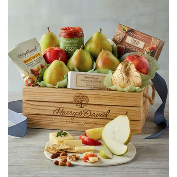 Harry & David Deluxe Signature Fruit, Nut, Cheese, and Pepper & Onion