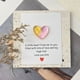 thumbnail image 5 of Regalo de Corazón de Bolsillo para San Valentín | Recuerdo para Aliviar La Ansiedad, Calidez y Consuelo con Tarjeta de Felicitación | Regalo Romántico de Cumpleaños, Boda y Aniversario para Esposa, E, 5 of 6